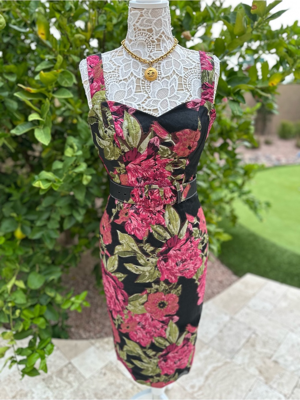 Stunning Dress the population dress xs